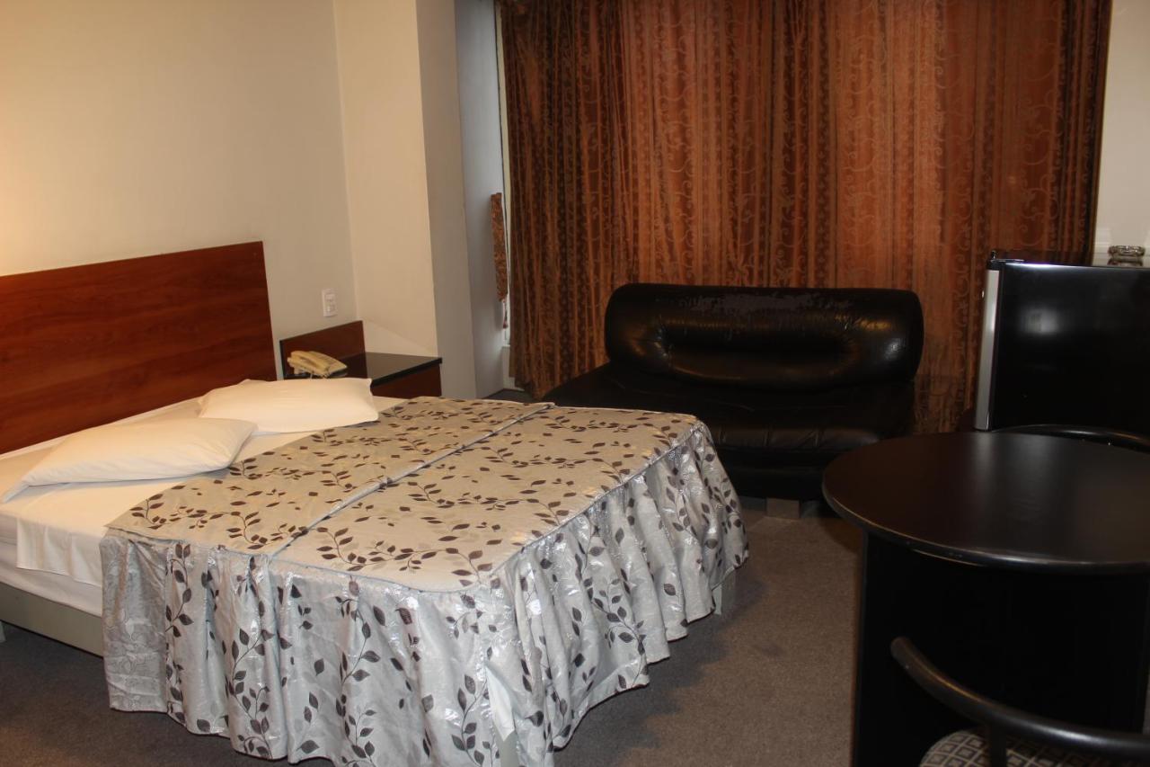 Hostal Bond Lima Eksteriør billede